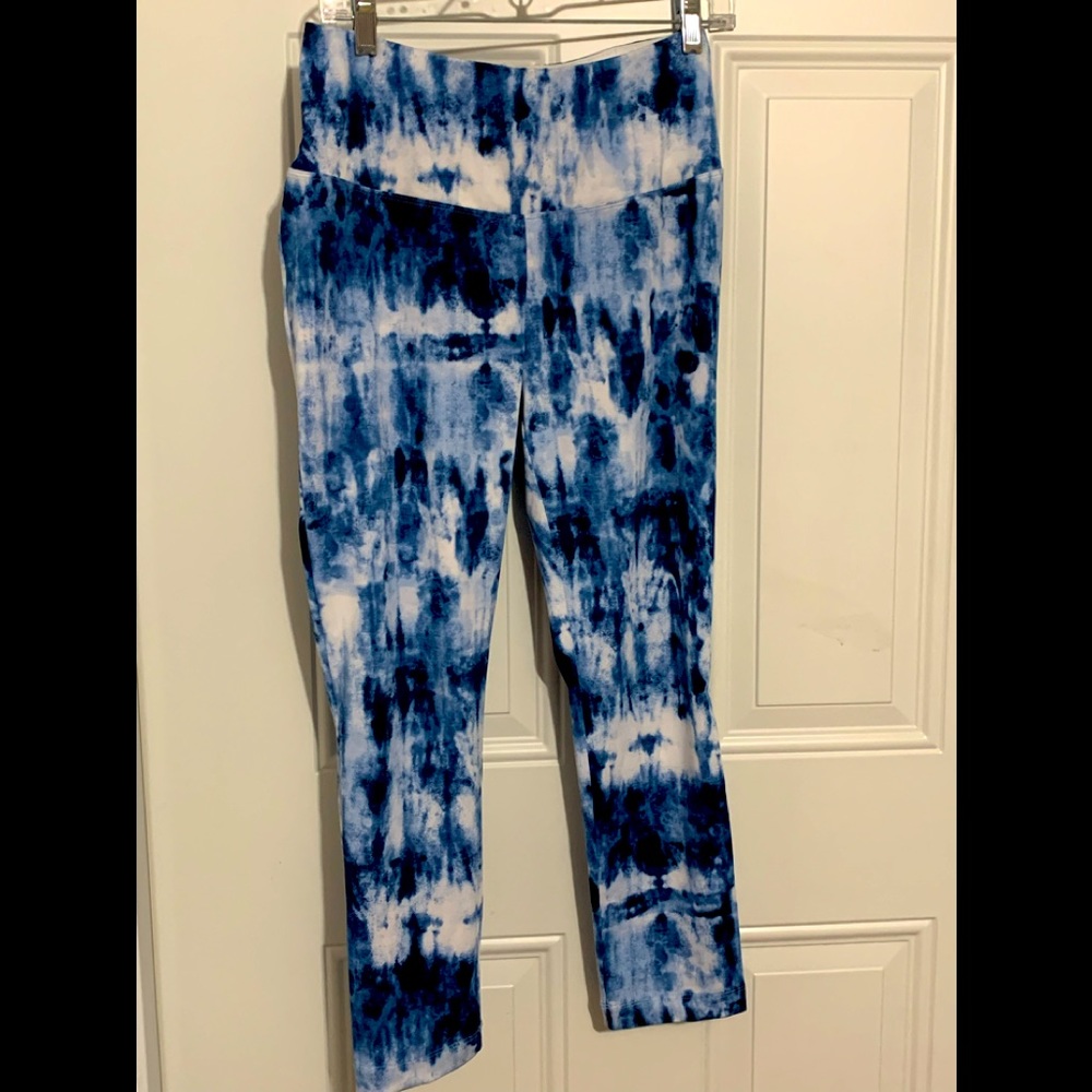 Chico's Size SmallTye Dye Print Sporty Workout Athletic Crop Pants Zenergy